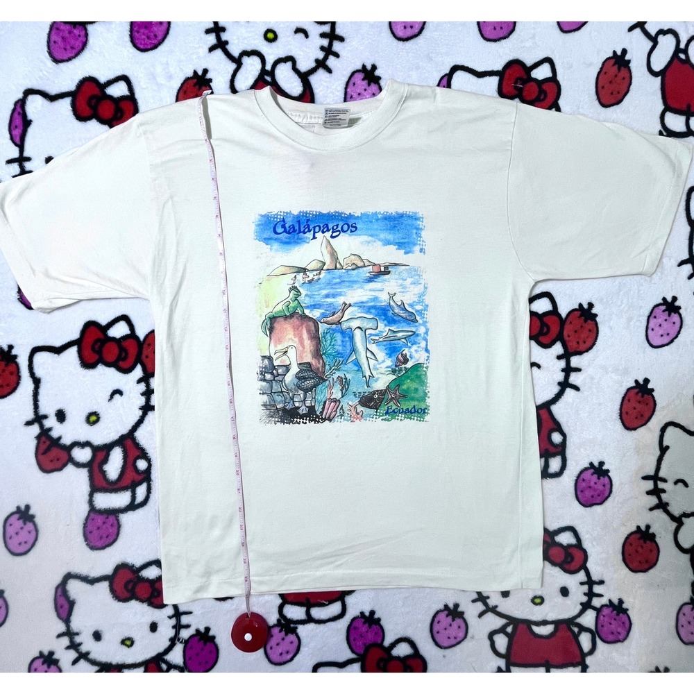 2000s indie skater cream tee
